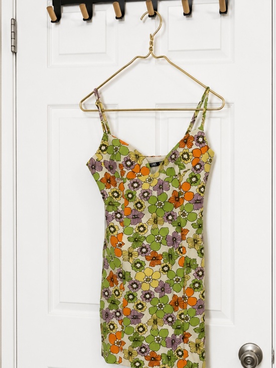 Zara Dresses & Skirts - Zara Floral Print Spaghetti Strap Dress in Green, Yellow, Orange, Purple